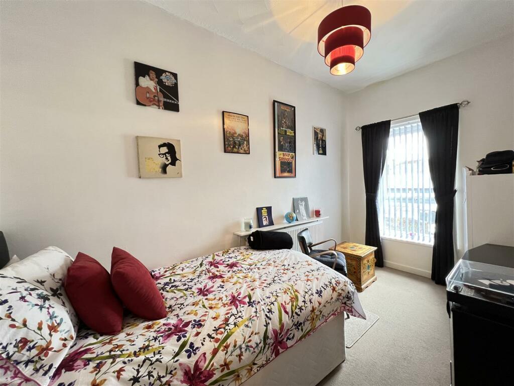 IMG_2083.jpg