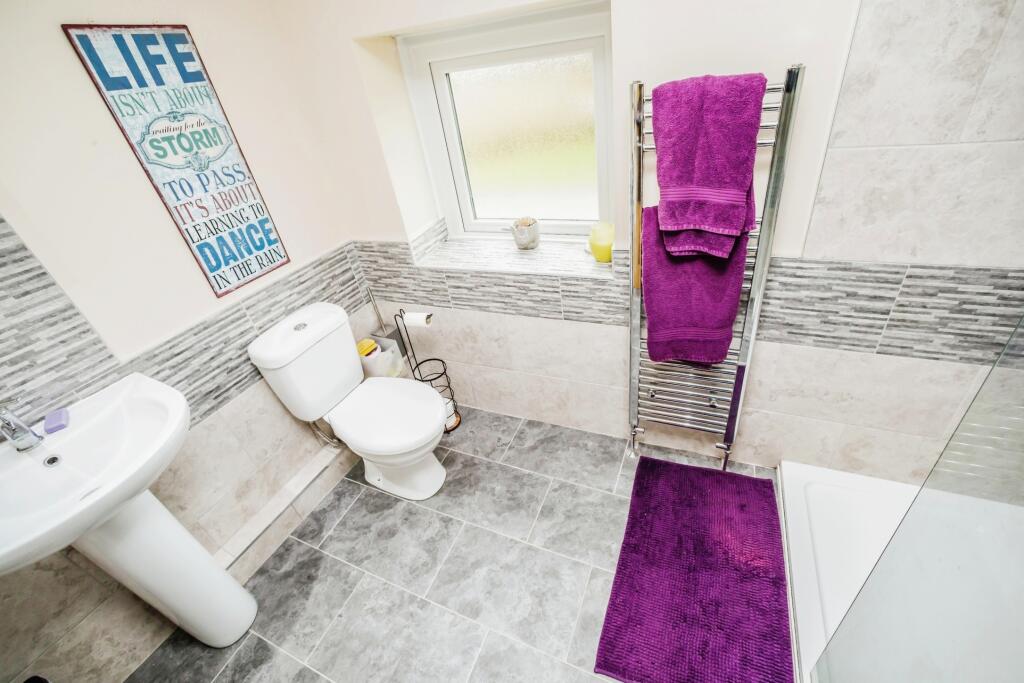 Master En-suite