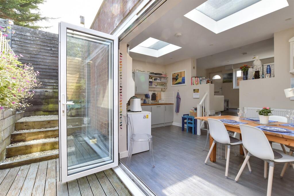 External Lifestyle Photograph