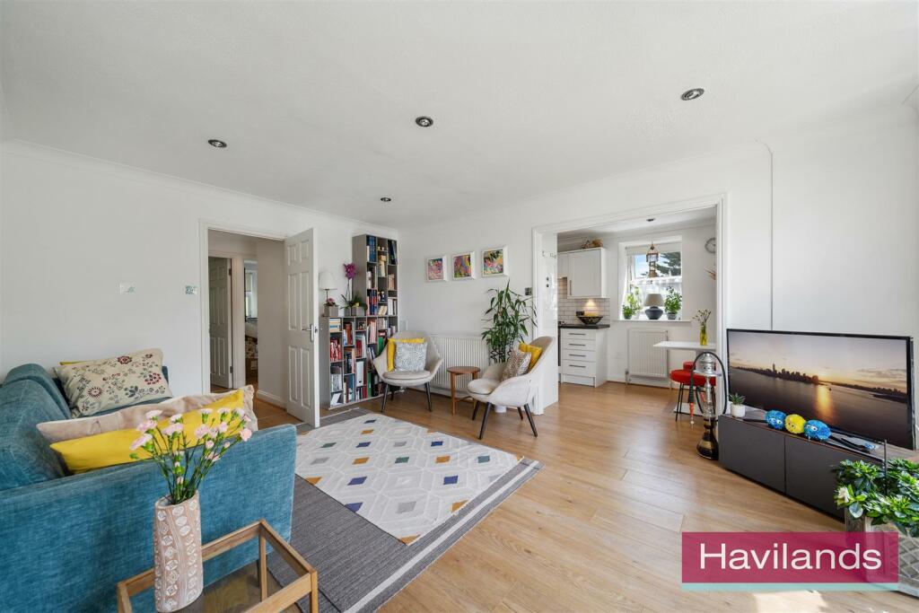 Foxwood Green Close-8.jpg