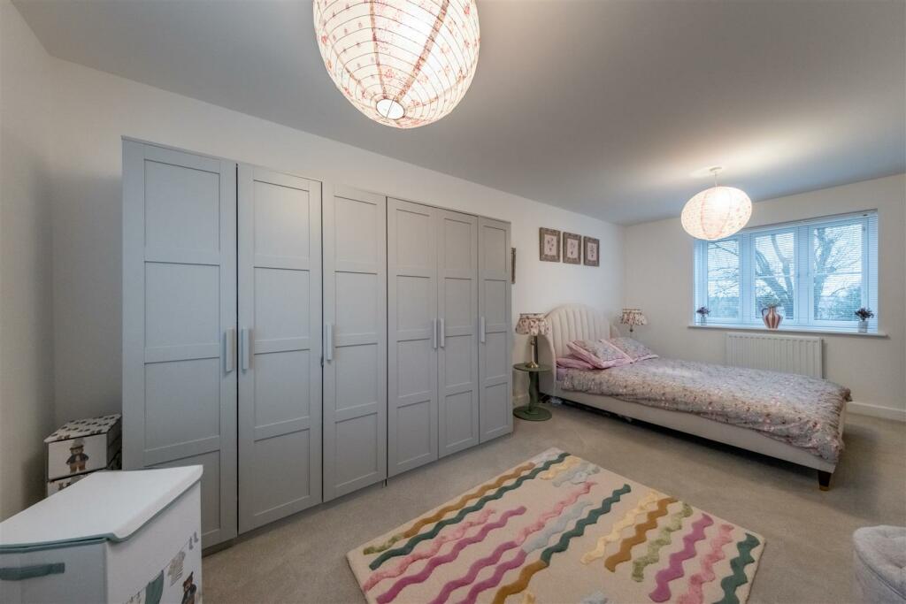 8 Mulberry Avenue-025.jpg