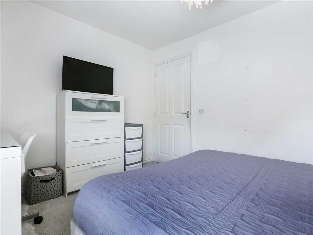 Bedroom Two (2)