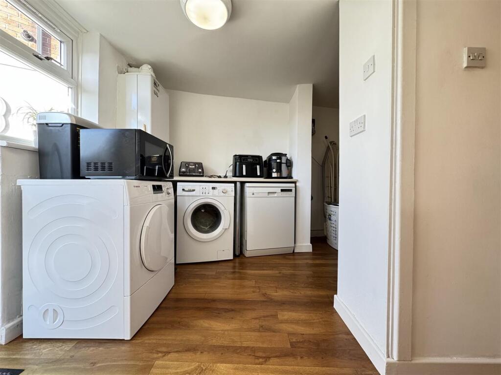 IMG_4538 (Large).JPG