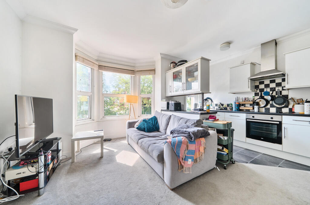 19-681b6bbf2ab3f-...