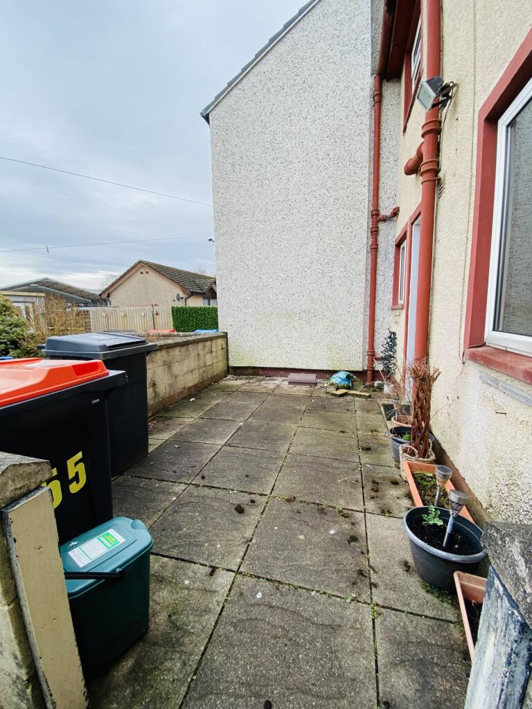 55 Akers Avenue, Locharbriggs, Dumfries, DG1 1UQ -