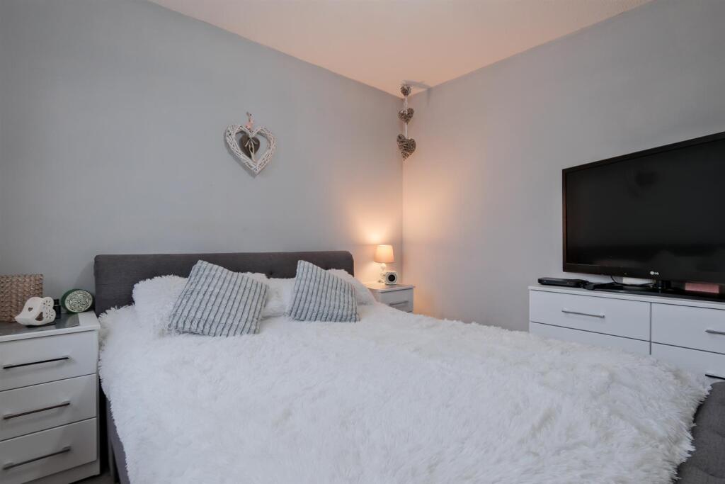 011-16 Rowan Court, Wishaw, ML2 0AF.jpg