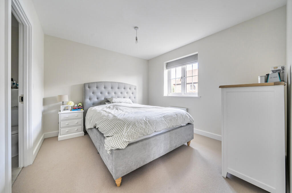 1340444-30-68b5b4...