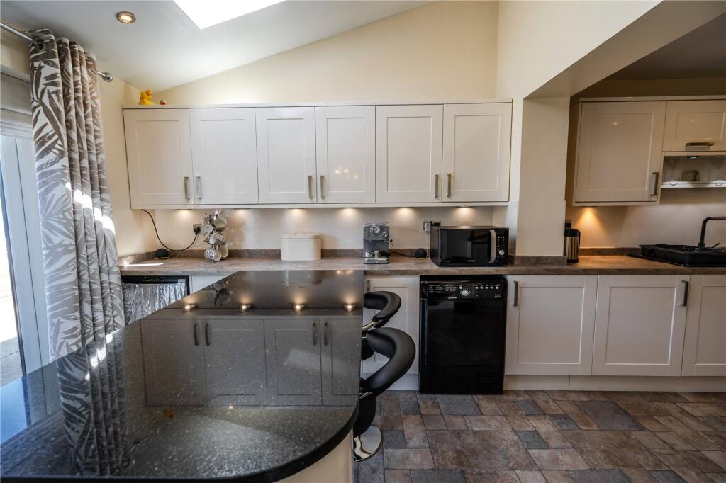 Kitchen-Diner (2)