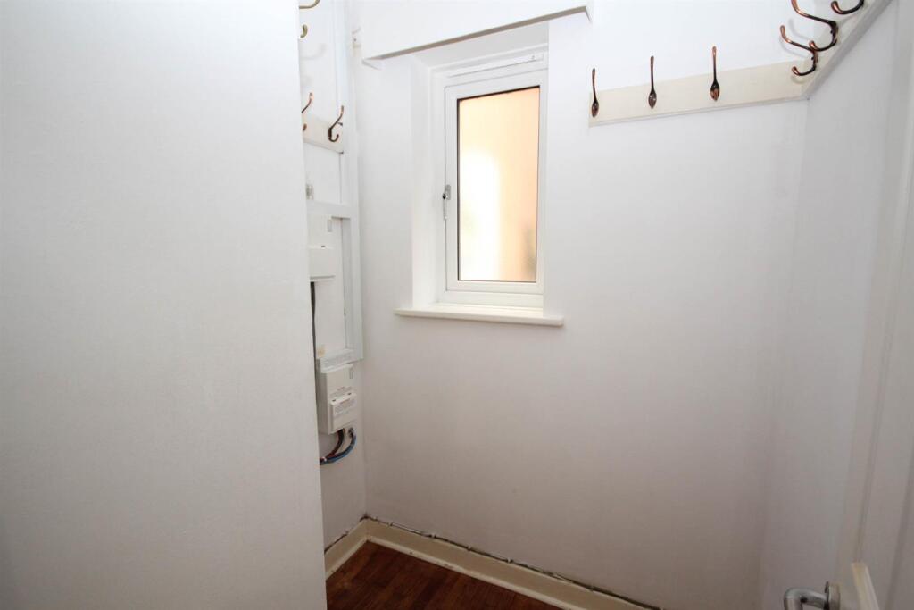 utility room.jpg