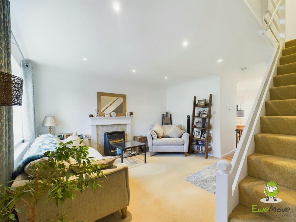 CAM03778G0-PR0086-STILL016