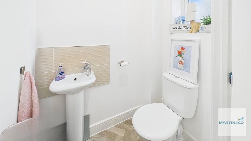 CAM03663G0-PR0216...