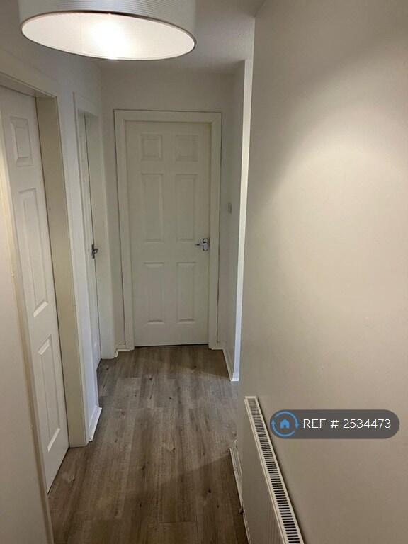 Entrance Hallway 2