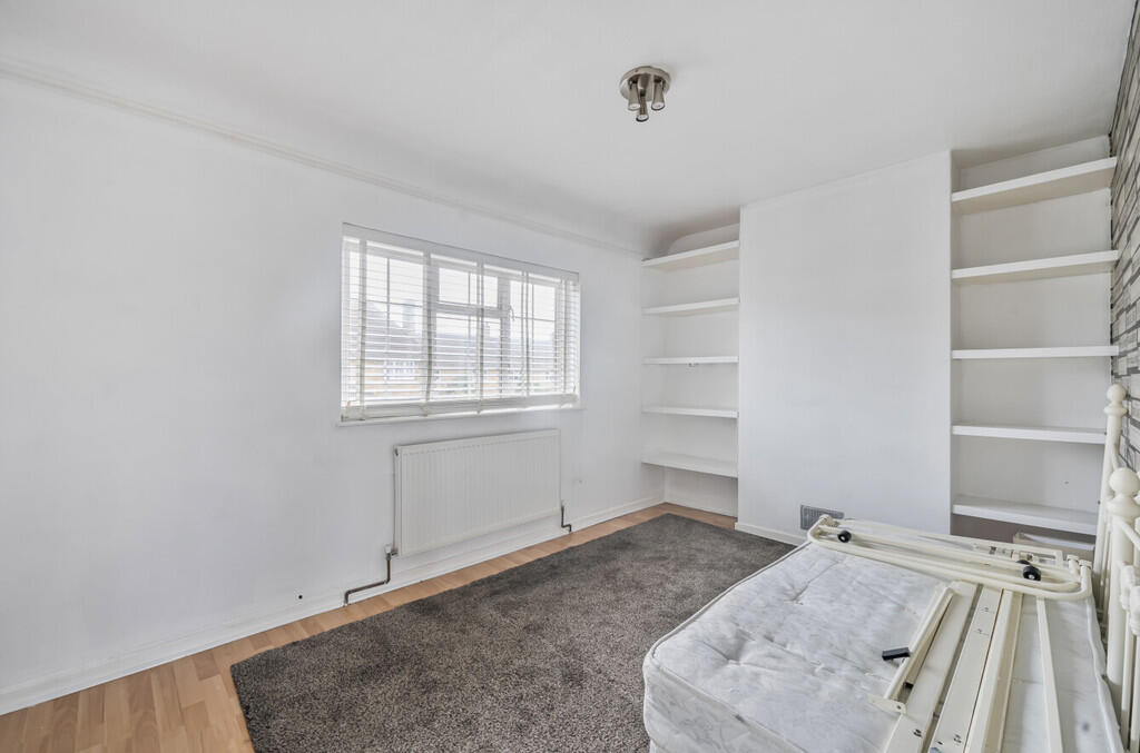 1329490-19-688ba3...