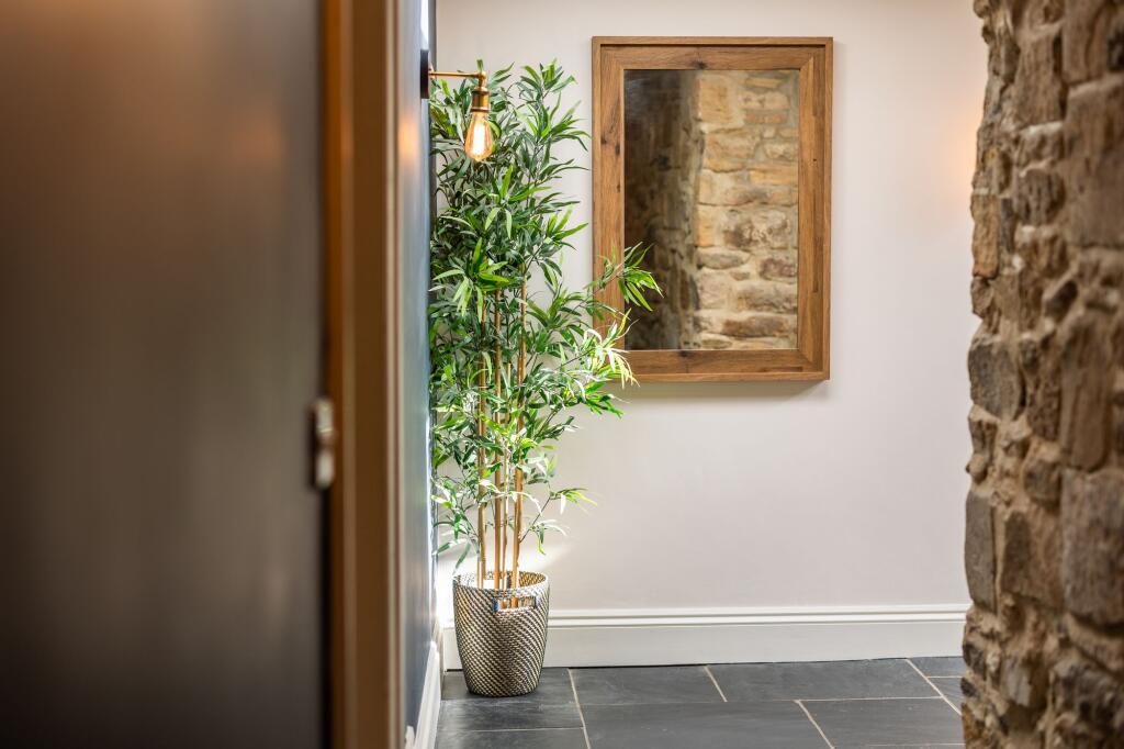 Ground Floor | Entrance Hall