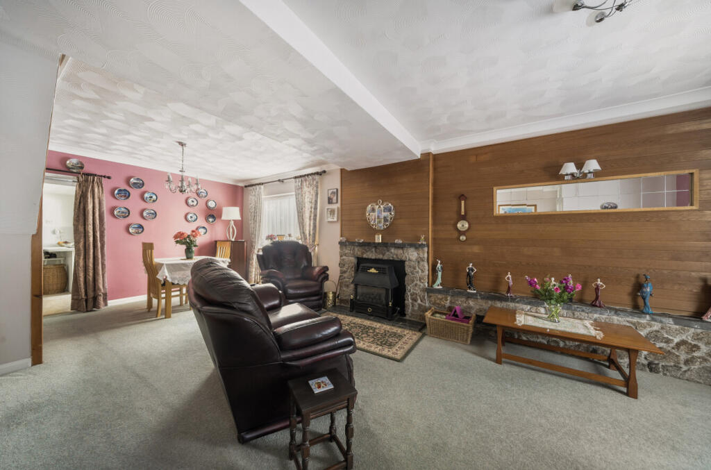 13-6822132730cf5-...