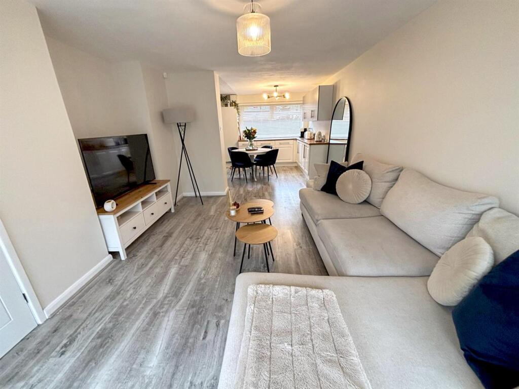 Open Plan Living Space: