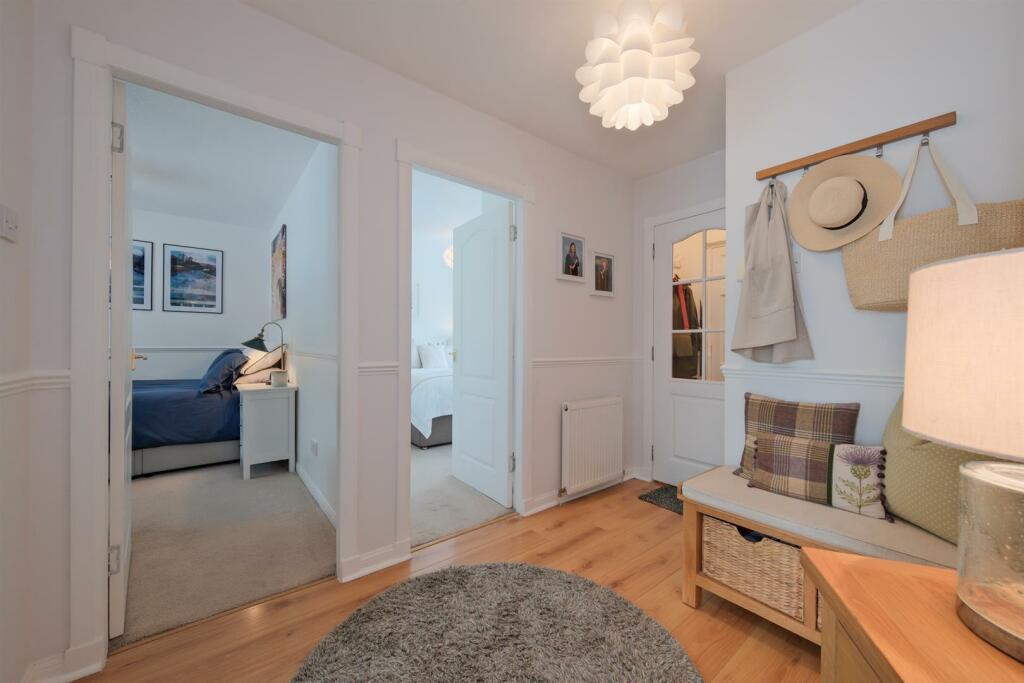 018-37, Edinburgh Road Abington, ML12 6SA.jpg