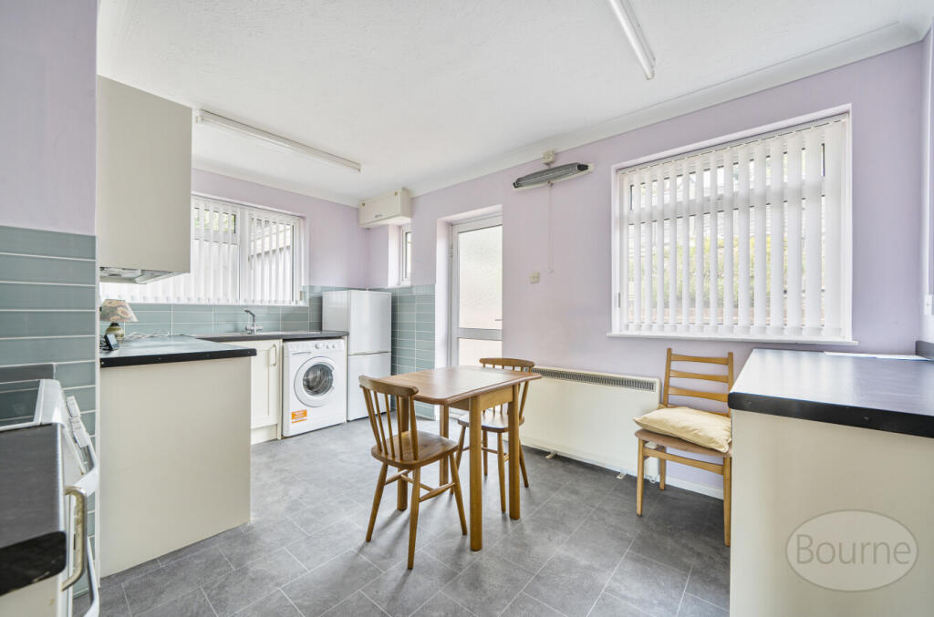 f4a4ad13-dbb8-4a8...