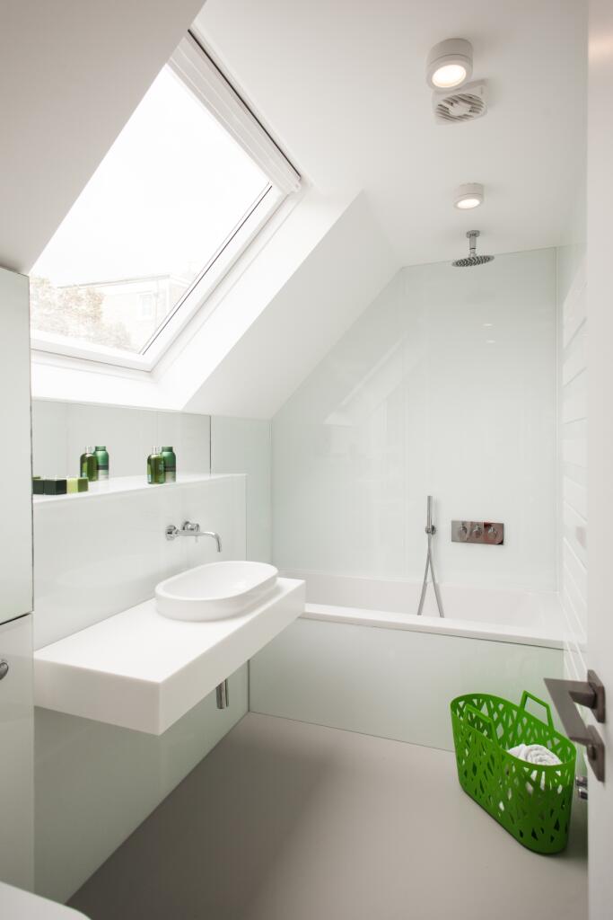 Family bathroom