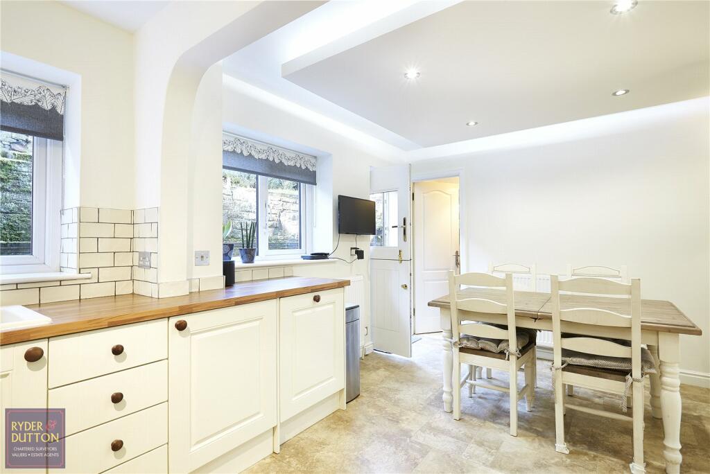 Kitchen/Breakfast