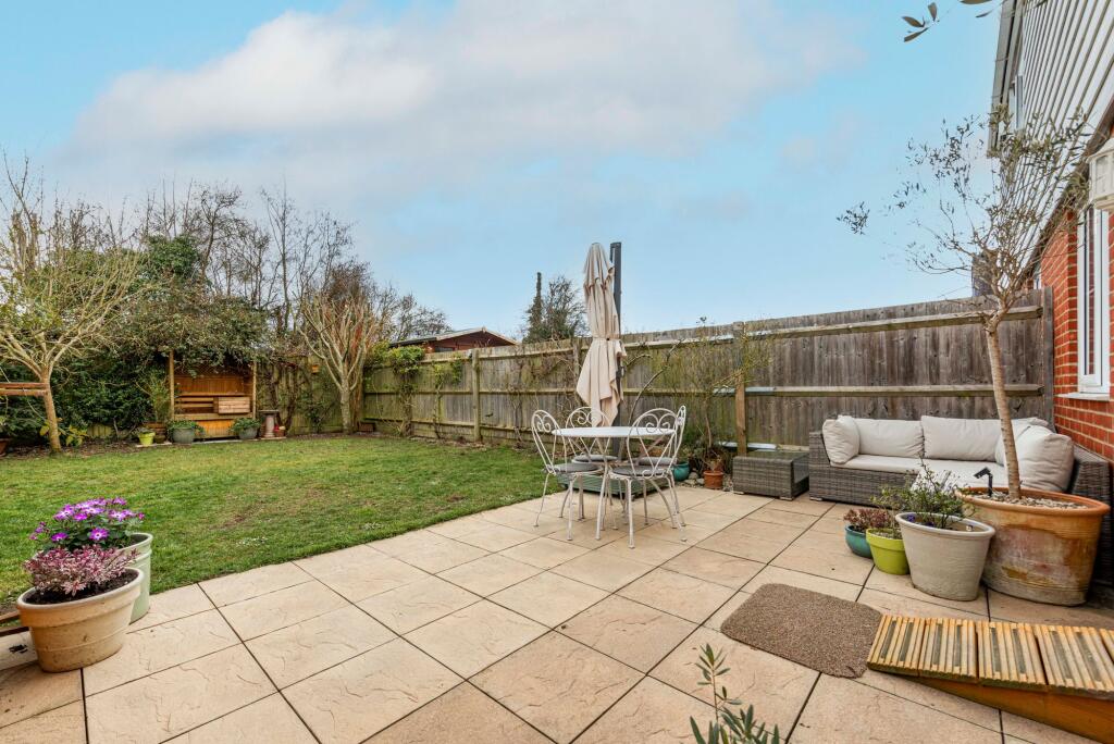 Rear Garden (3)