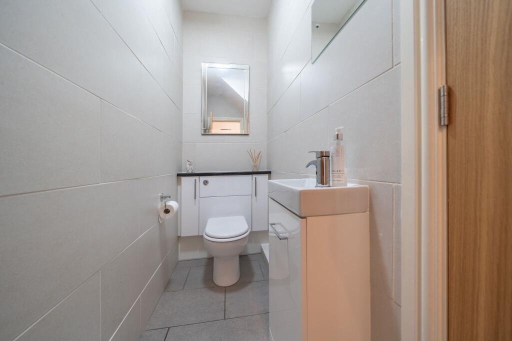 CLOAKROOM