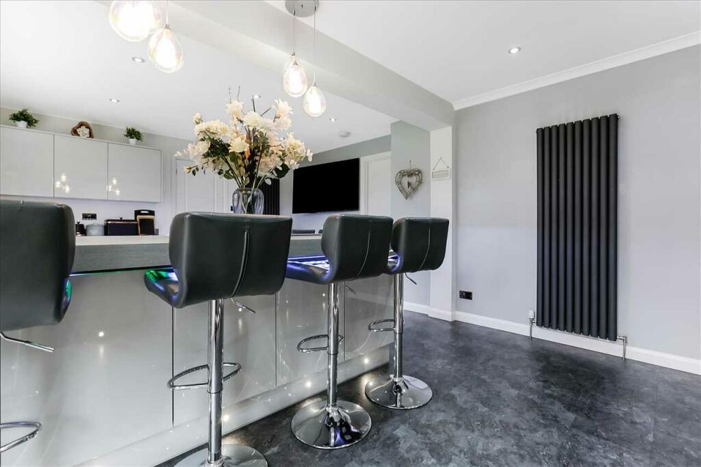 Kitchen Dining (3)