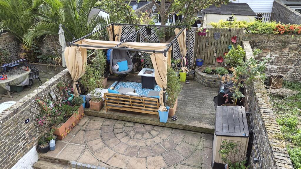 vendor garden shot.jpg