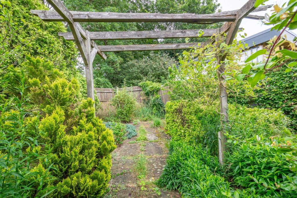 17 Holland Park-1...