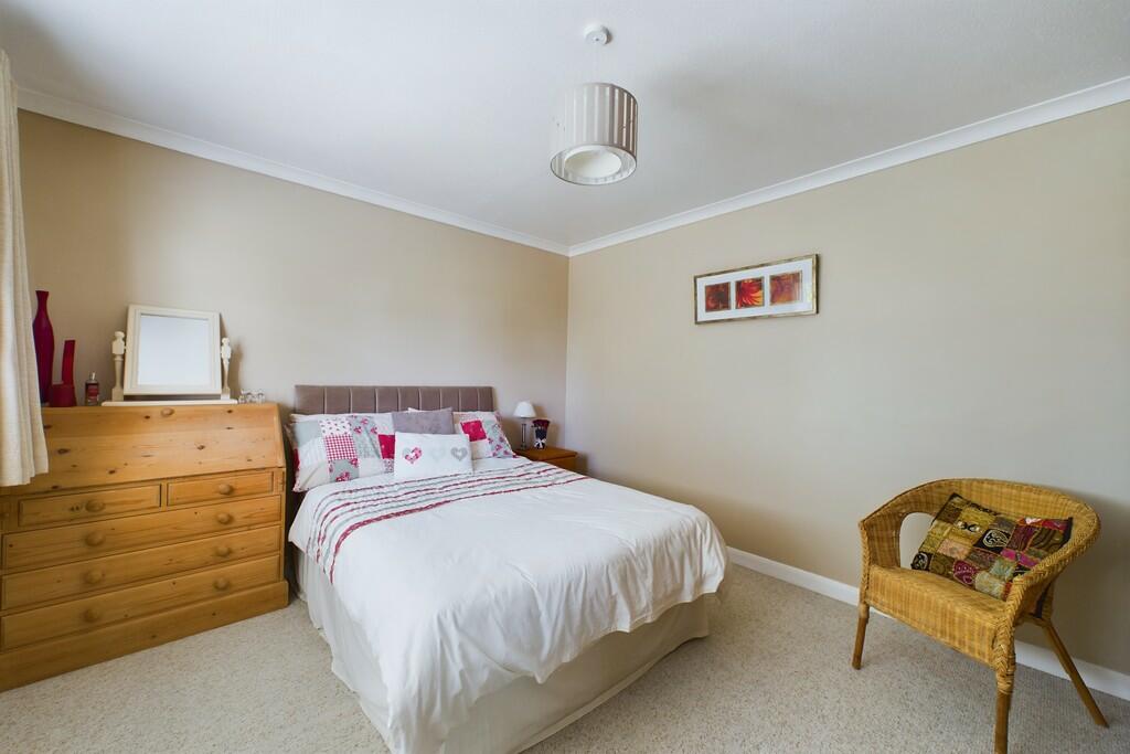 CAM01689G0-PR0418...