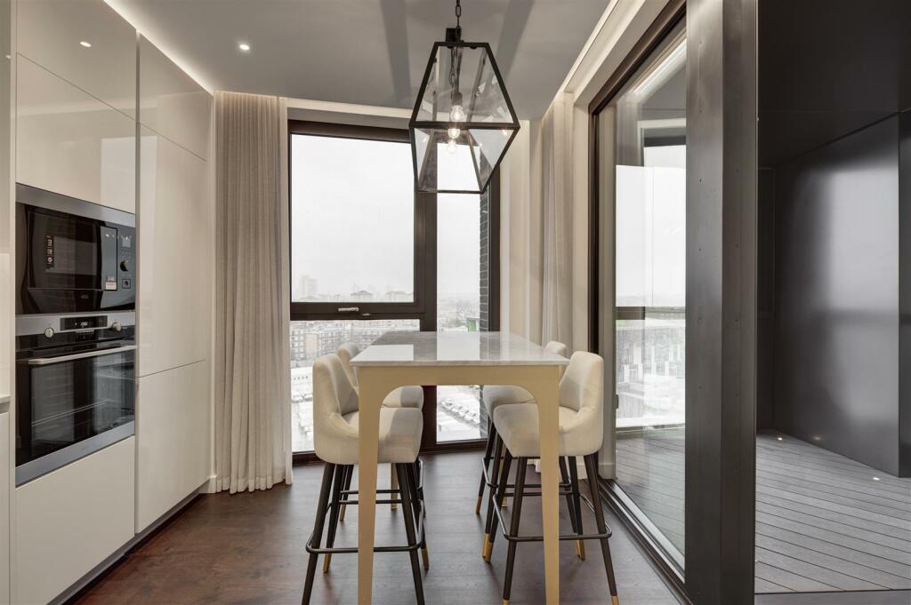 39 Thornes House - Dining.jpg