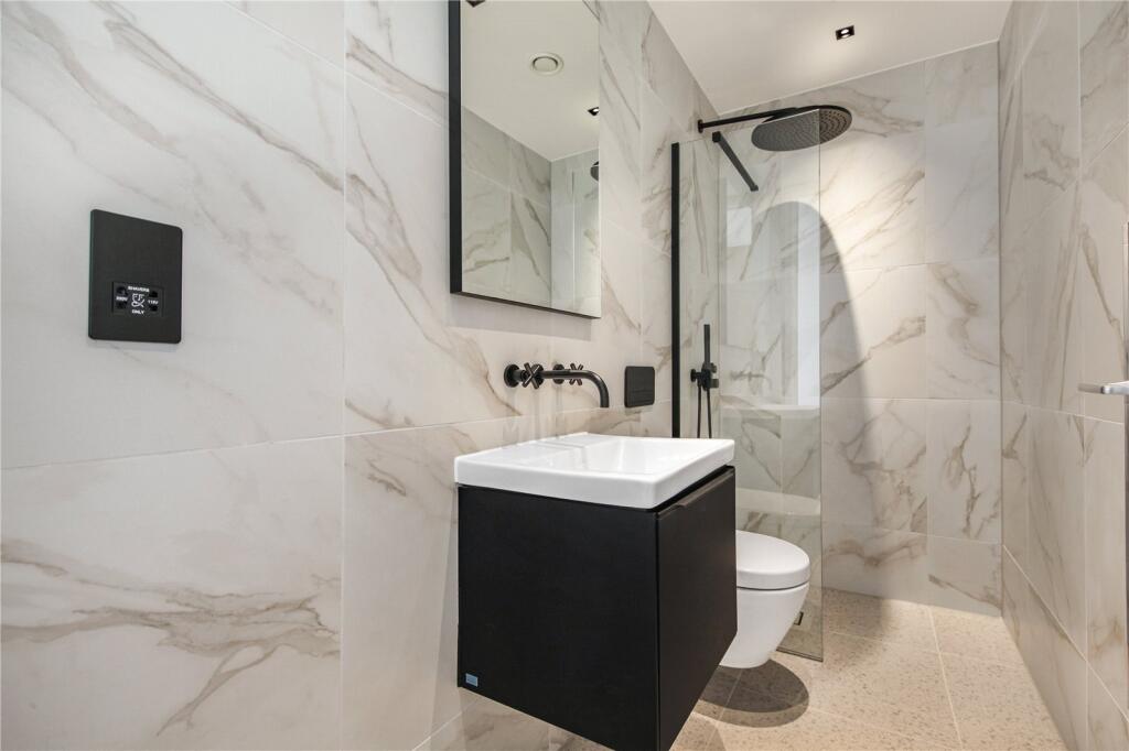 En- Suite Bathroom