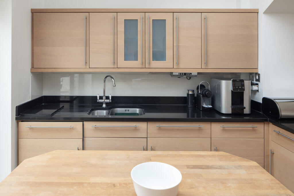 288502 - TMH_2_THE_OLD_PARISH_HALL_LENHAM_ME17_...