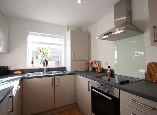 townhouse kitchen 2