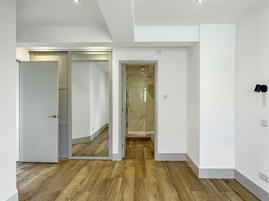 Img (9).jpg