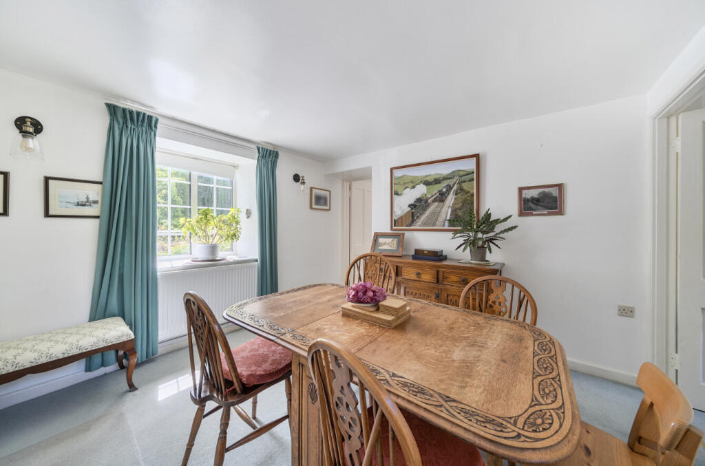 1329489-13-688389...