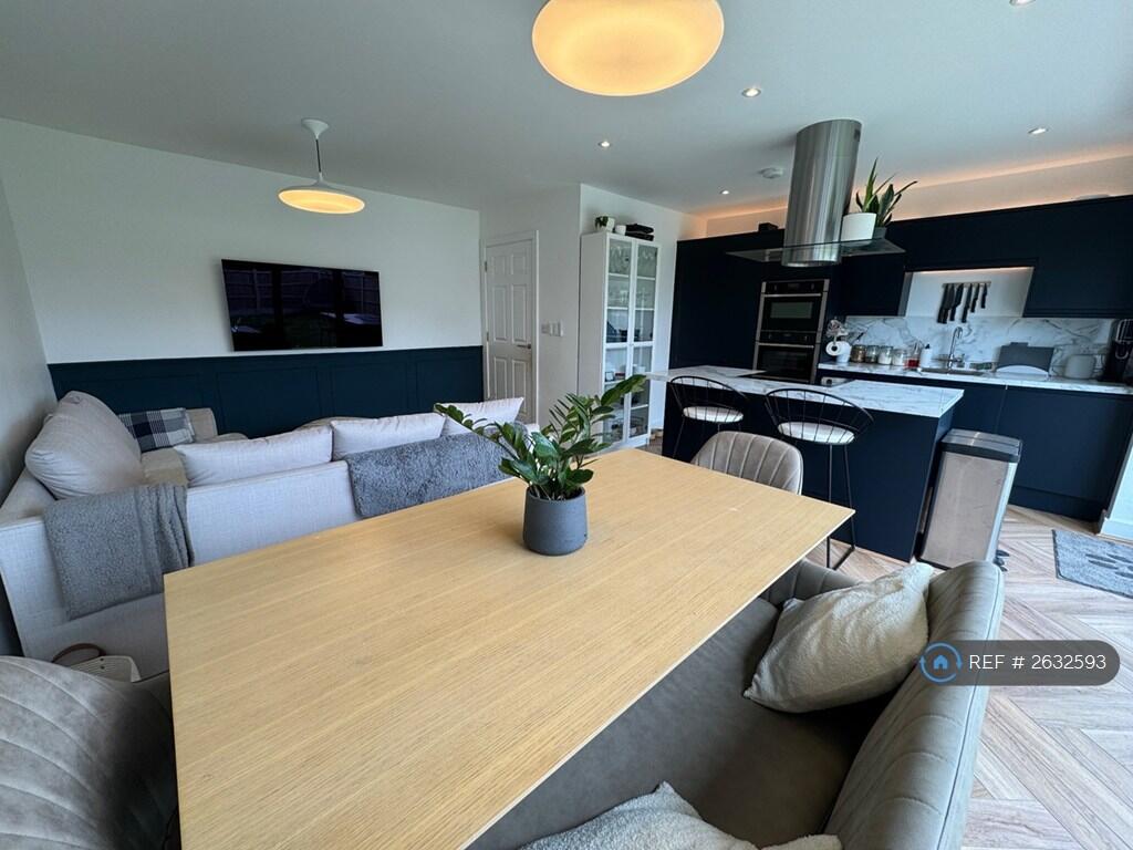 Open Plan Kitchen/Living/Dining