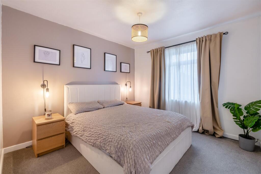 8634902-interior20.jpg