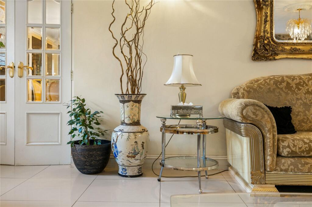 Picture No. 33