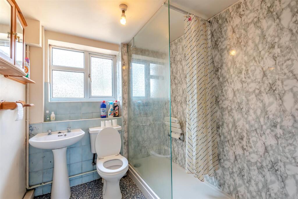 8637166-interior12.jpg