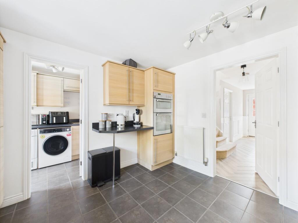 Breakfast Kitchen