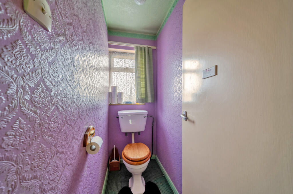 15-681cd739eb49a-...