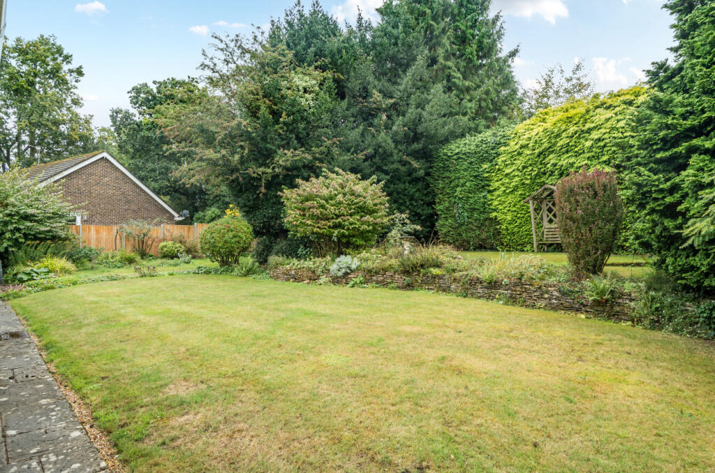 1346355-6-68c1409...