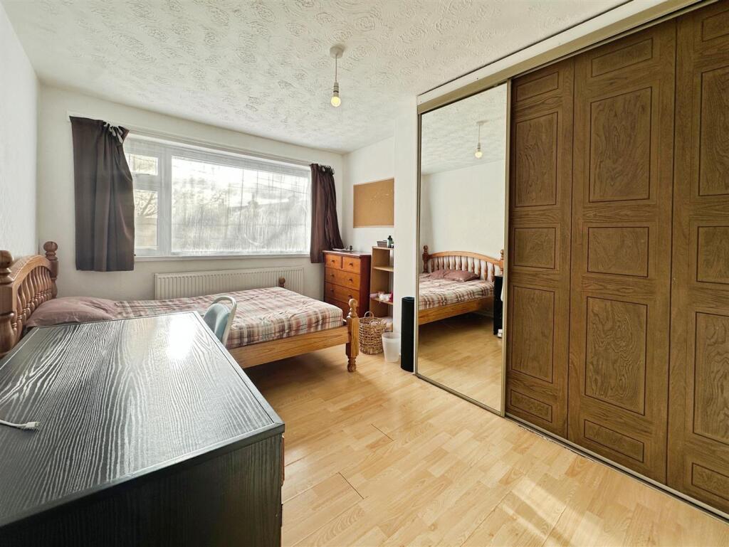 5fbacc97--478C-A5A0-48BCF93950AE-63371-00002B9A349