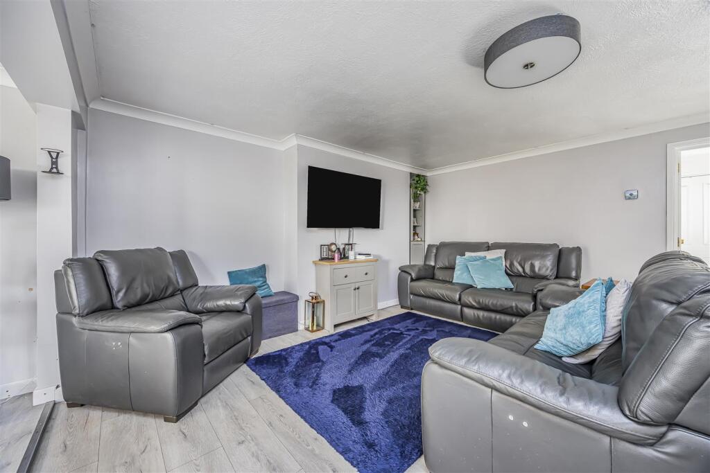 21 Ivy Lane, Bognor Regis-PorticoMarketing-Nexa-25