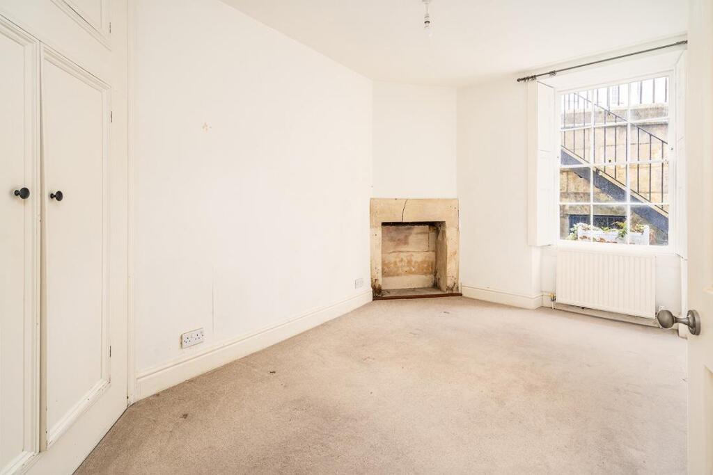 18a Portland Place, Bath, BA1 2RZ-6-sharpened.jpg