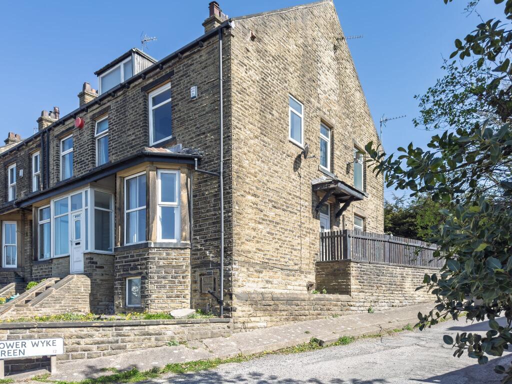 Front a and side aspect