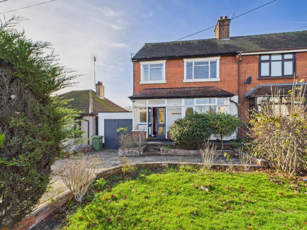 CAM01740G0-PR0483-STILL014