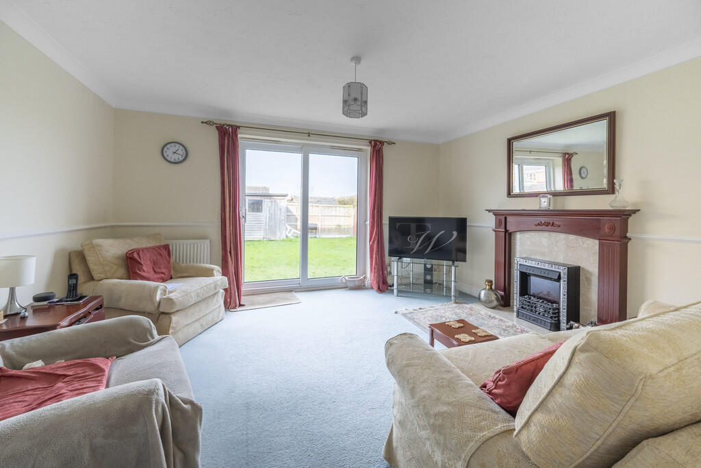 _Z637093-HDR-Edit...