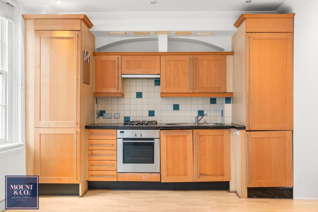 GravesonHouse_2.jpg